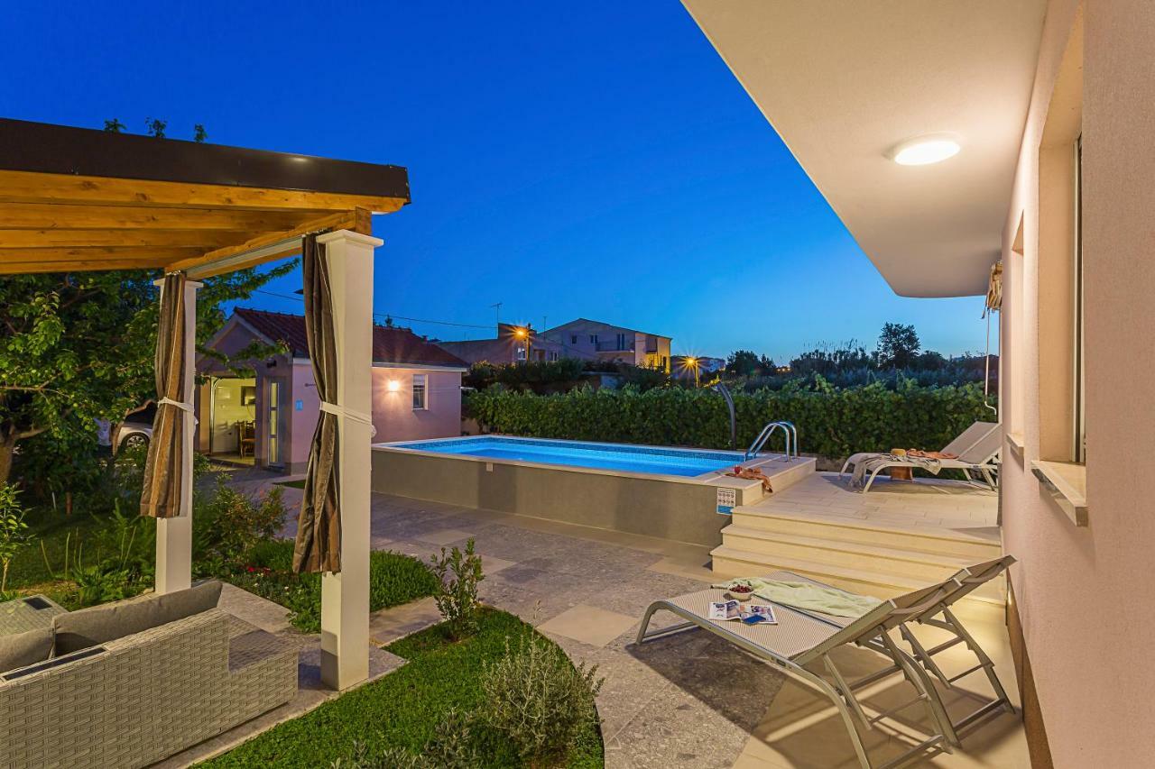 Villa Sweet Home Marija With Heated Pool Спліт Екстер'єр фото