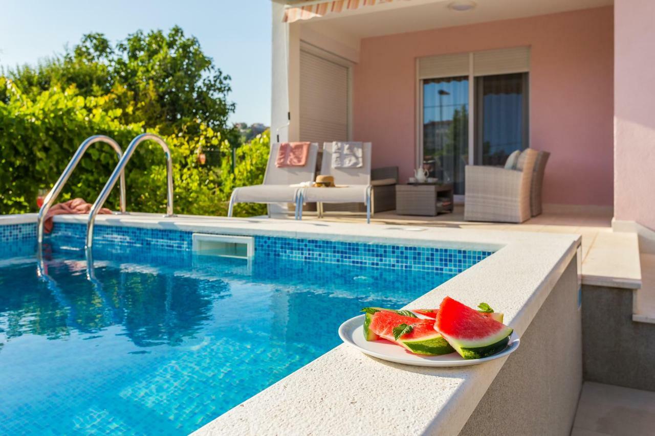 Villa Sweet Home Marija With Heated Pool Спліт Екстер'єр фото