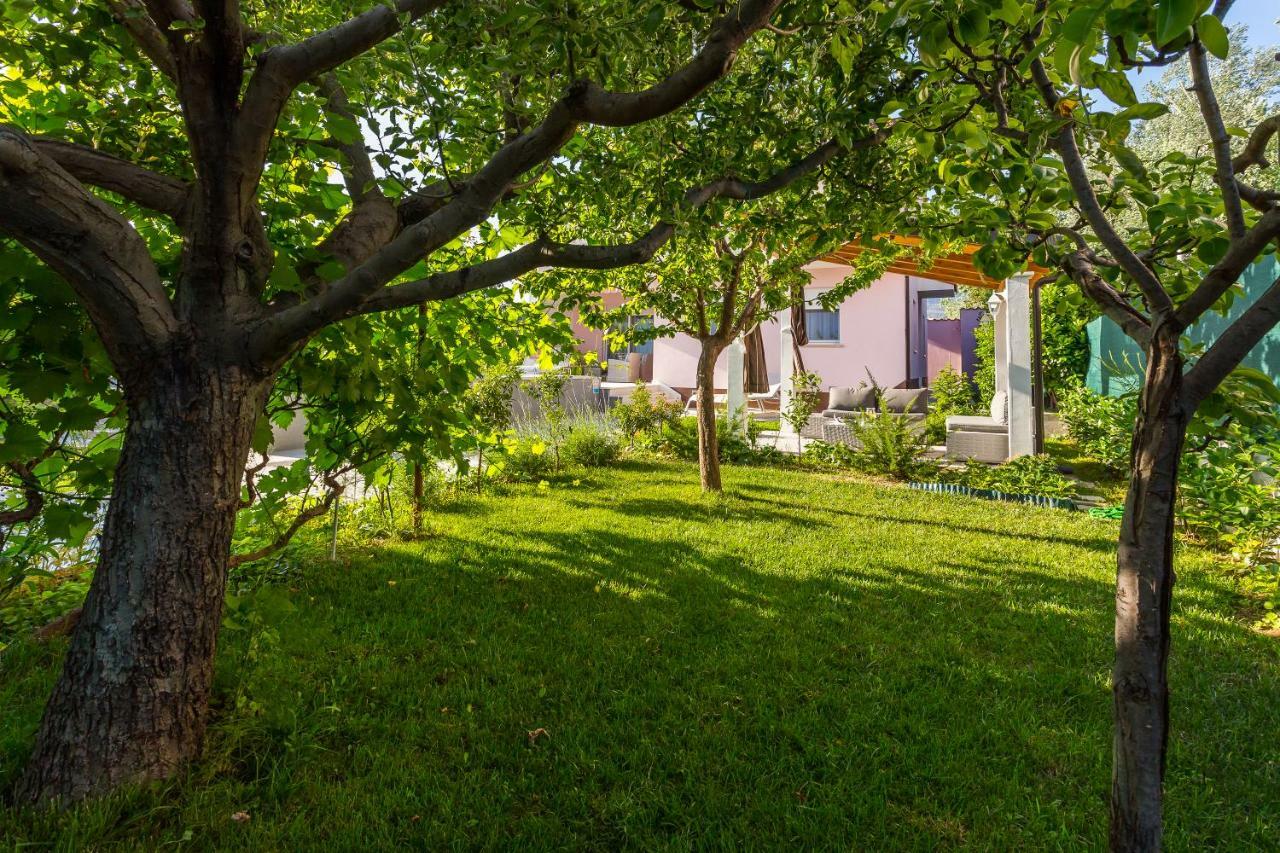 Villa Sweet Home Marija With Heated Pool Спліт Екстер'єр фото